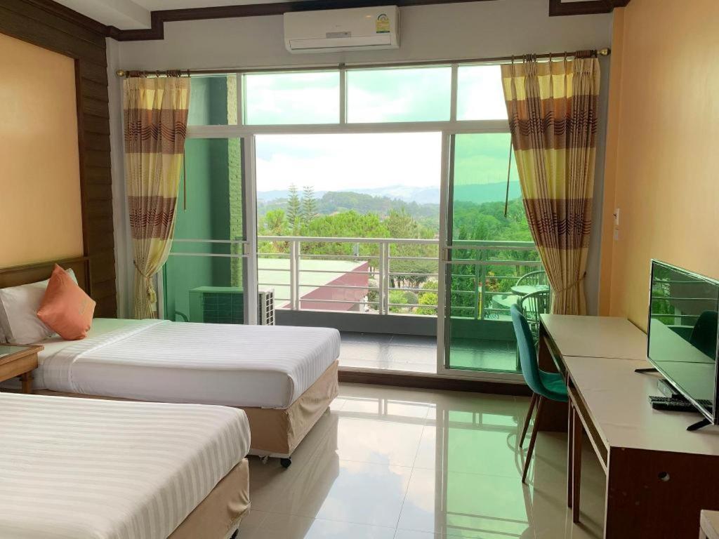 Breeze Hill Resort Khao Kho Bagian luar foto